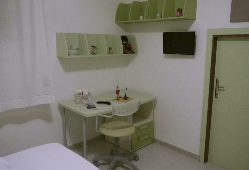 חדר סטנדרד יחיד חדר אמבטיה משותף, B&b Le Dive