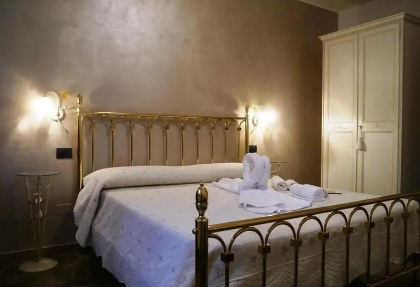 Camera Standard Bagno Condiviso, B&b Le Dive