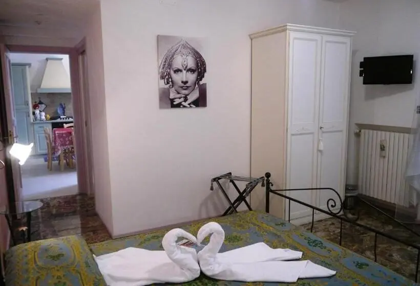 Camera Standard, B&b Le Dive