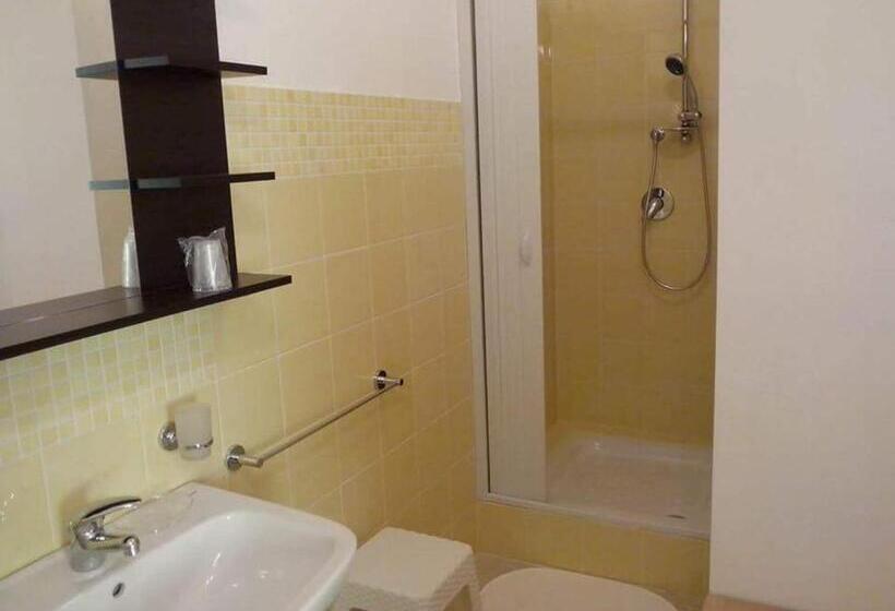 Номер Стандарт Трехместный, B&b Pian Del Lago