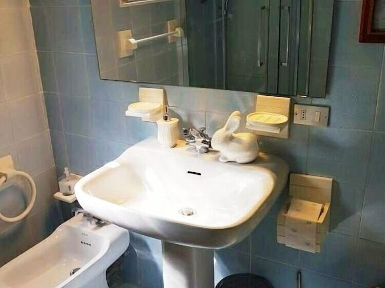 オーシャンビュースタンダードルームバルコニー付き, B&b Tre Mari Portofino