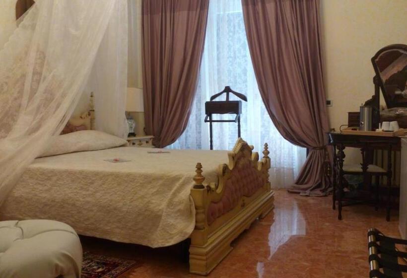 Standard room with outdoor bath, B&b Vittoria Colonna