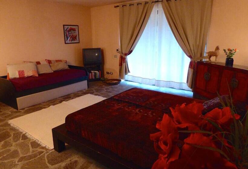 غرفة سوبيريور ثلاثية, Bed Breakfast La Paggeria
