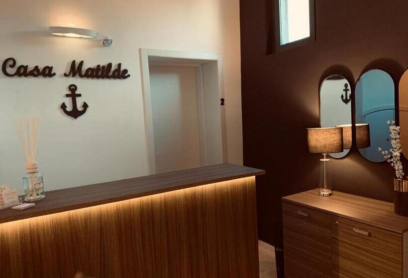 جناح مطلّ علي البحر, Casa Matilde