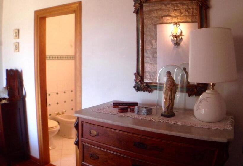 기본룸, Residenza Santa Maria In Borraccia