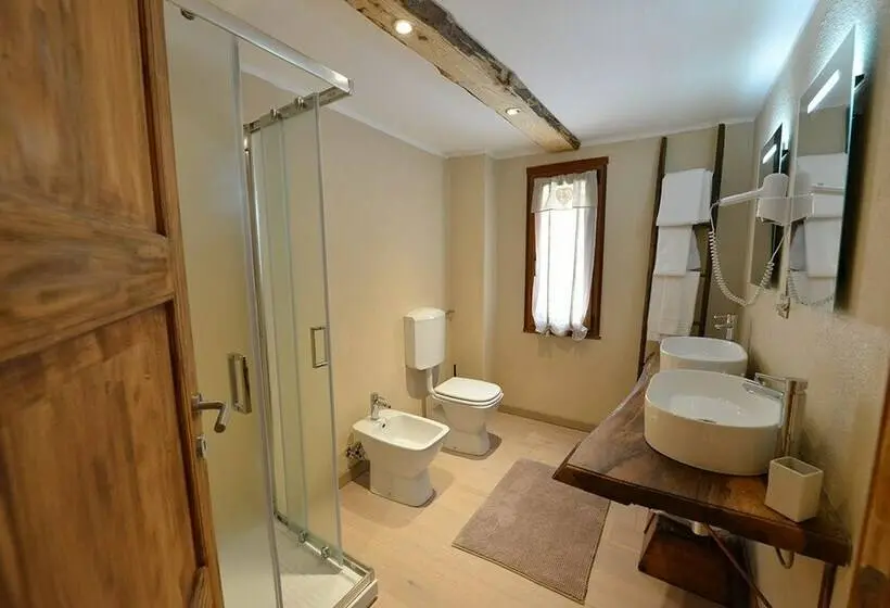 Standard-huone, Albergo Herbetet