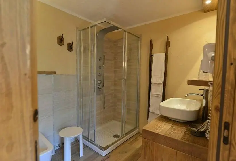 Standard-huone, Albergo Herbetet