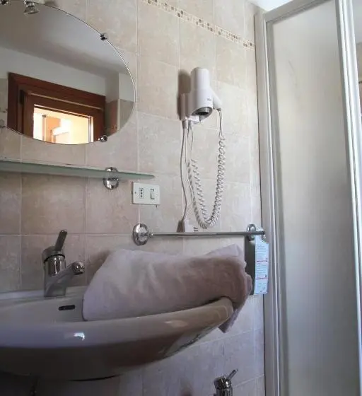 Economy-huone, Albergo Herbetet