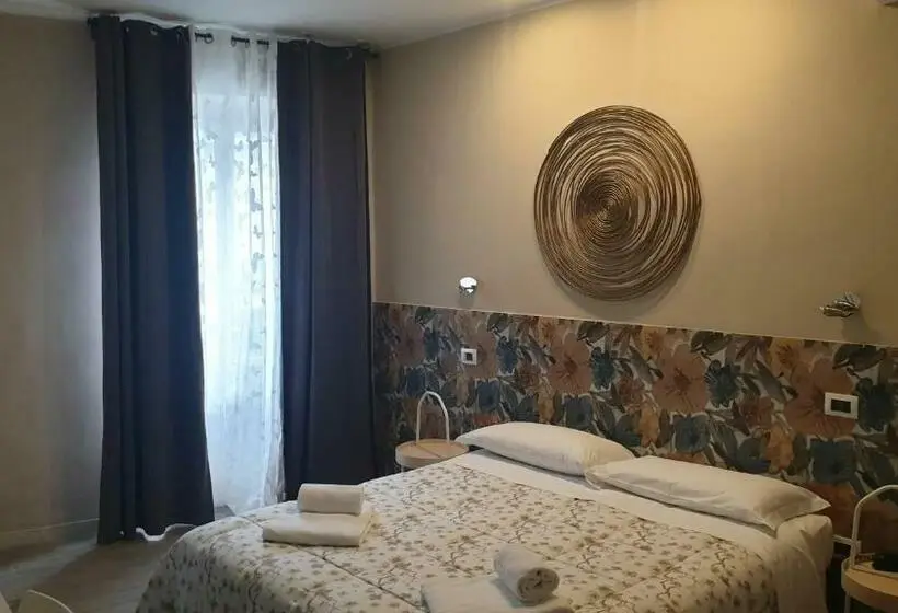 اتاق استاندارد, Albergo La Svolta