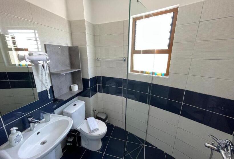 Triple Room Sea View, Cakalli