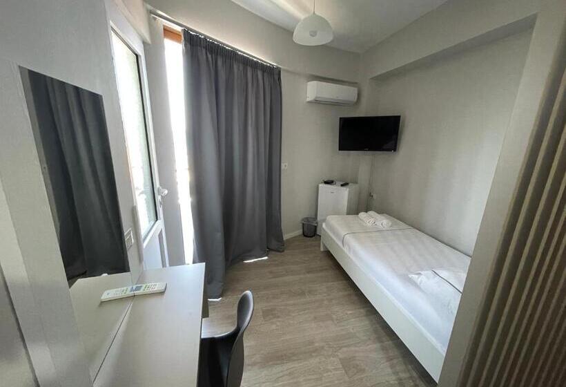 Triple Room Sea View, Cakalli