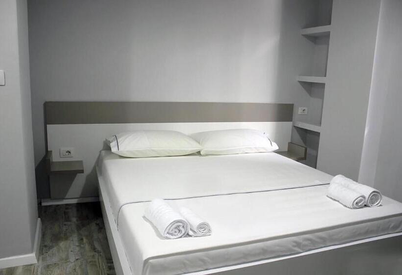 オーシャンビュースタンダードルームバルコニー付き, Cakalli