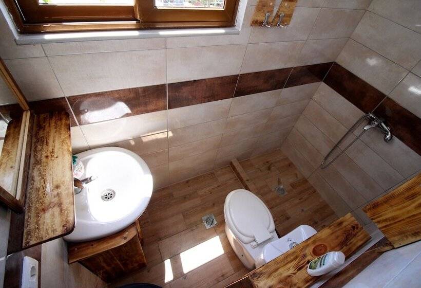 ファミリールーム, Cakalli