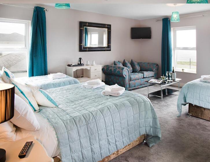 Семейный Номер Вид на Море, Coast Lodge