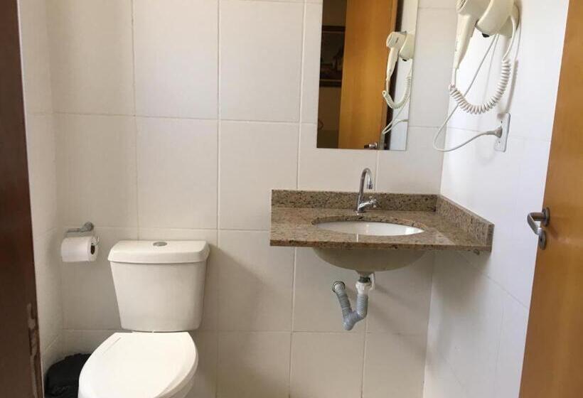 Quarto Deluxe Individual, Domum