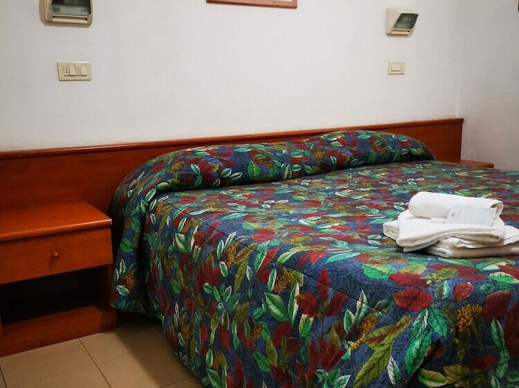 חדר אקונומי, Osteria Dei Locandieri