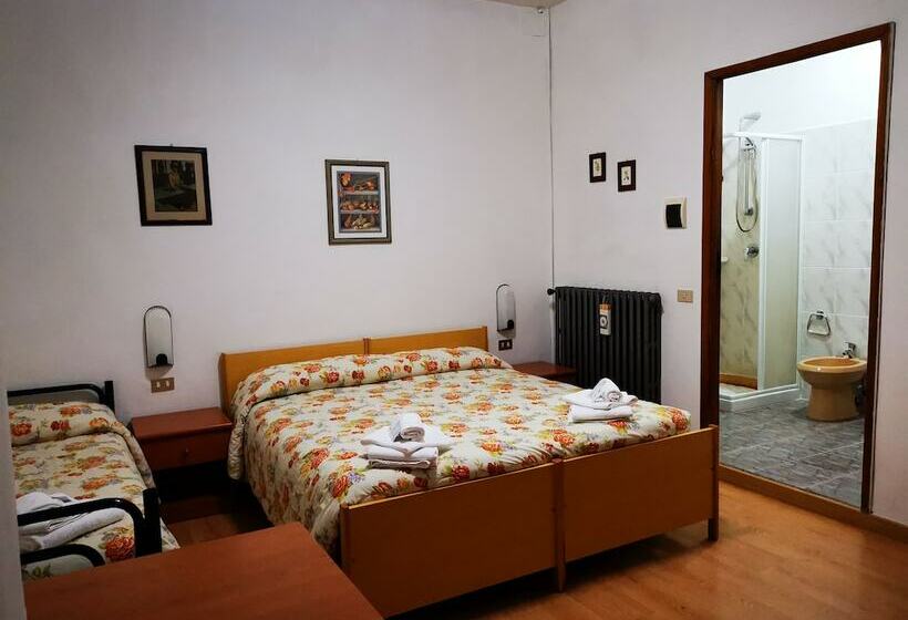 חדר אקונומי, Osteria Dei Locandieri