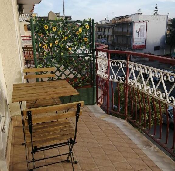 اتاق استاندارد سه نفره, B&b A Casa Dei Nonni