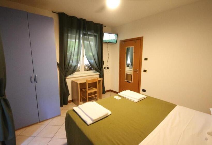 １階のスタンダードルーム, B&b Casa Wanda Since 1999