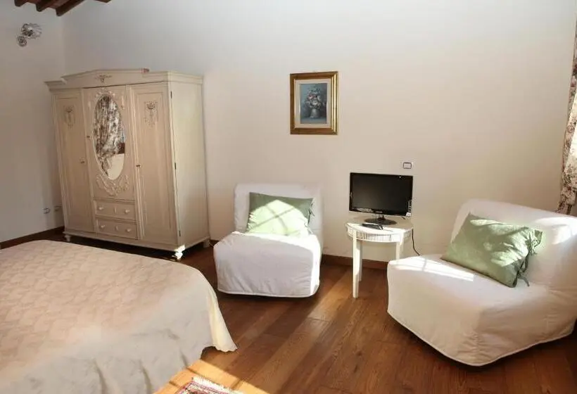 デラックスルーム, B&b Corte San Tomaso