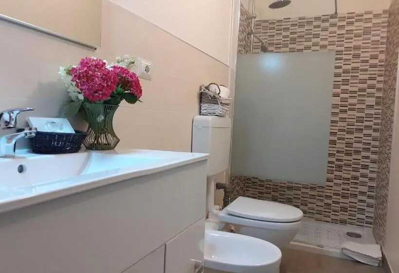 バルコニー付きデラックスルーム, B&b Monastero