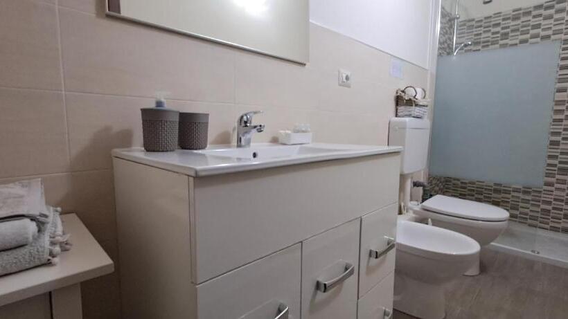 غرفة ديلوكس مزودة بشرفة, B&b Monastero