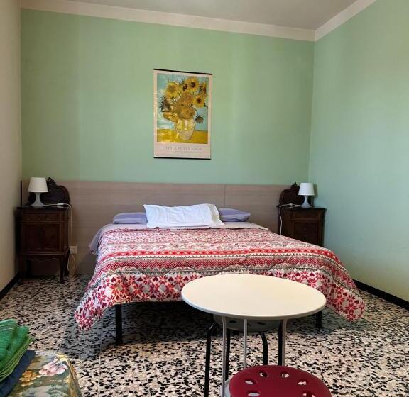 דירת חדר בקומת קרקע, B&b Orchidea Bianca