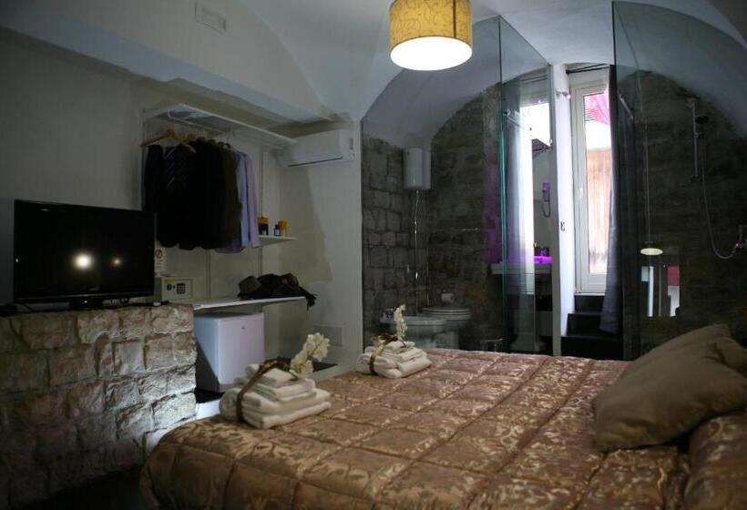 수피리어 룸, A Mo Casa