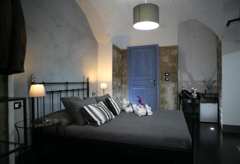 수피리어 패밀리 룸, A Mo Casa