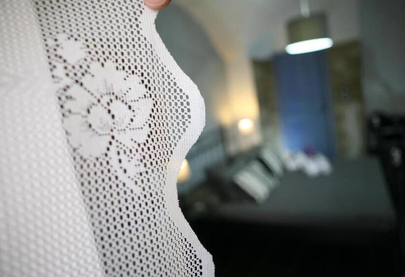 수피리어 패밀리 룸, A Mo Casa