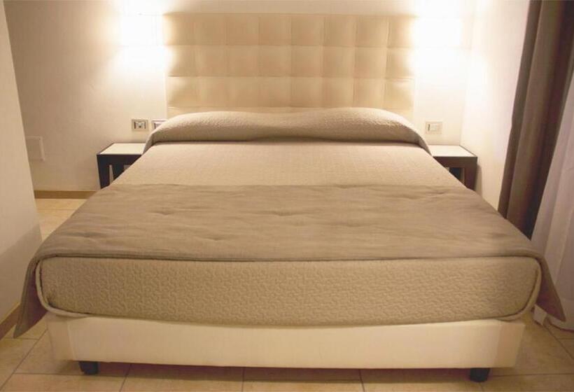 Kertre Néző Standard Szoba, Al Corbezzolo