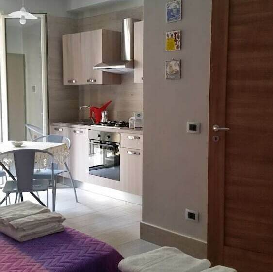 标准工作室带阳台, Casa Natia