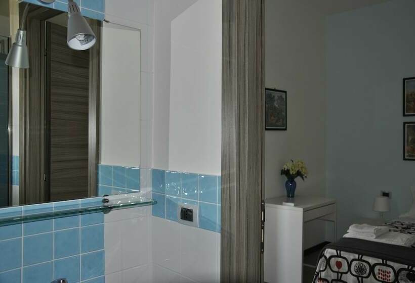 标准工作室带阳台, Casa Natia