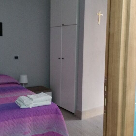 标准工作室带阳台, Casa Natia