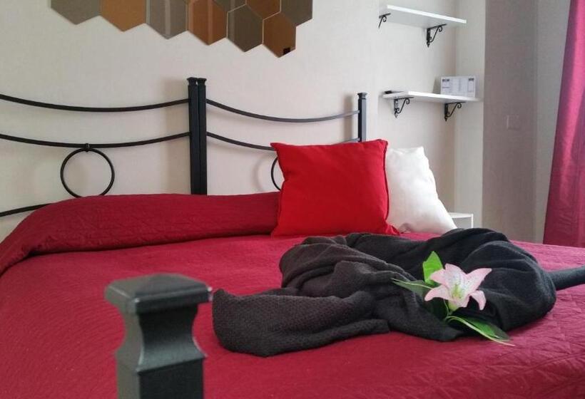 غرفة قياسية ثلاثية, Il Sole Del Mediterraneo