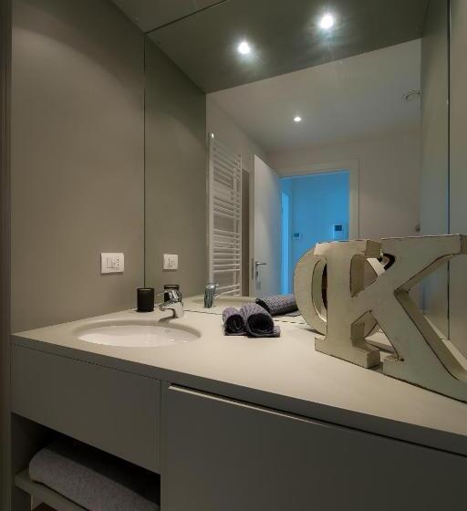1 Bedroom Apartment Lake View, Filario Hotel & Residences