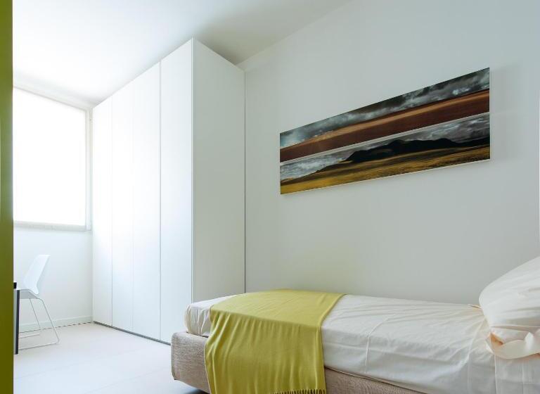 1 Bedroom Apartment Lake View, Filario Hotel & Residences