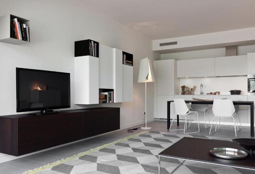 1 Bedroom Apartment Lake View, Filario Hotel & Residences