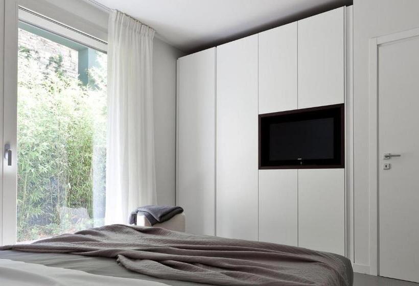 1 Bedroom Apartment Lake View, Filario Hotel & Residences