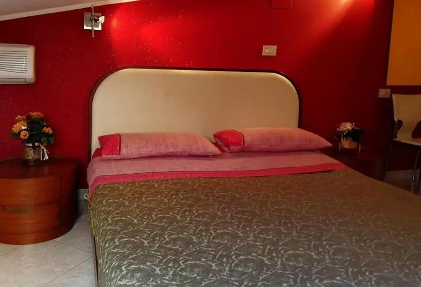 اتاق لوکس یک تخته, Albergo B&b Ristorante Grace