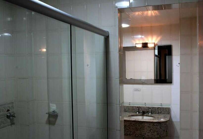 Четырехместный Номер Стандарт, Geneviee Palace