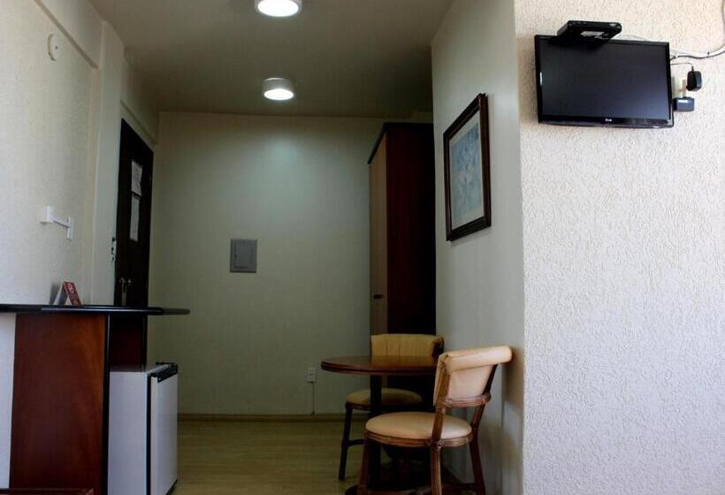 Четырехместный Номер Стандарт, Geneviee Palace