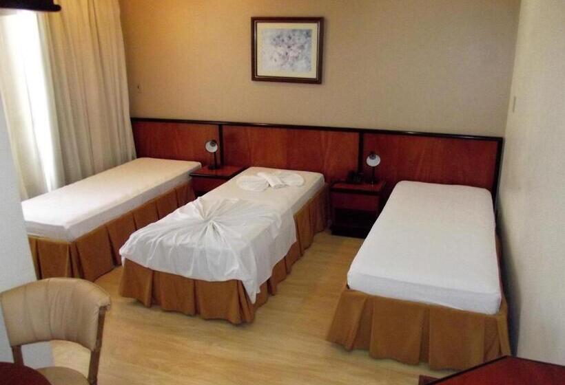 Номер Стандарт Трехместный, Geneviee Palace