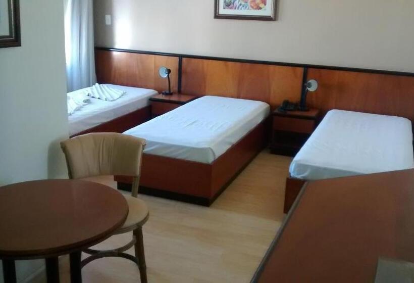 스탠다드 트리플 룸, Geneviee Palace