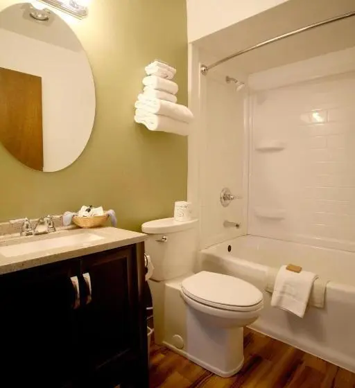 Standard-huone 2 Parivuodetta, Pine Grove Resort