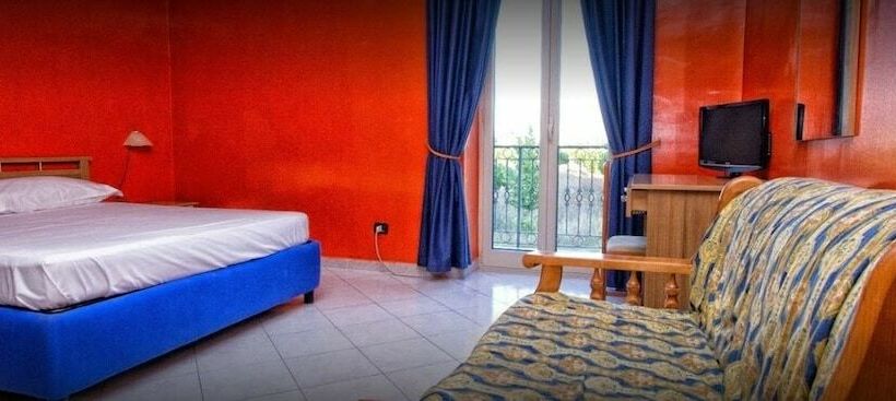 غرفة قياسية, Silverado