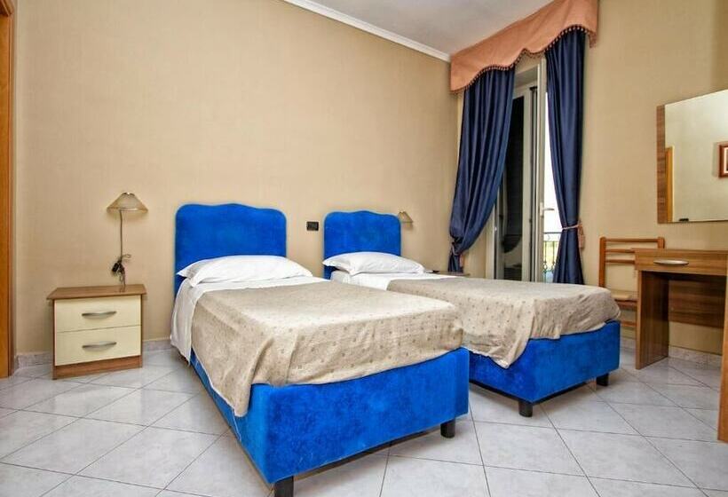 غرفة قياسية, Silverado