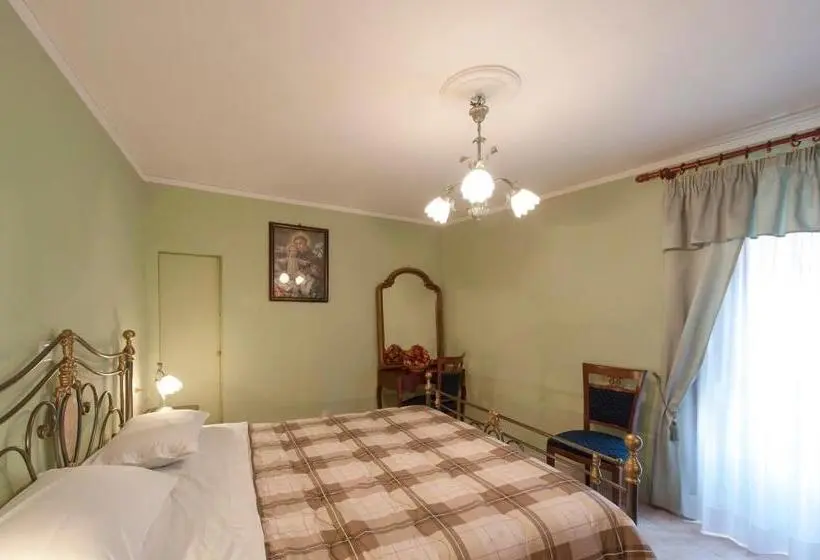 Standard room with outdoor bath, La Casa Dei Nonni B&b