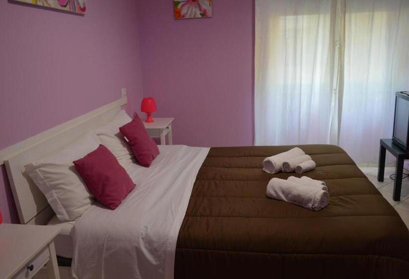 اتاق اکونومی, B&b Acquamarina