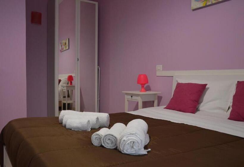 اتاق اکونومی, B&b Acquamarina